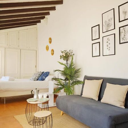 セビリアStunning Attic With Private Terrace And Parking Optionalアパートメント エクステリア 写真