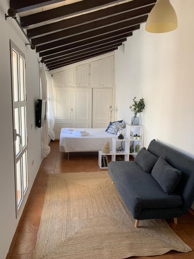 セビリアStunning Attic With Private Terrace And Parking Optionalアパートメント エクステリア 写真