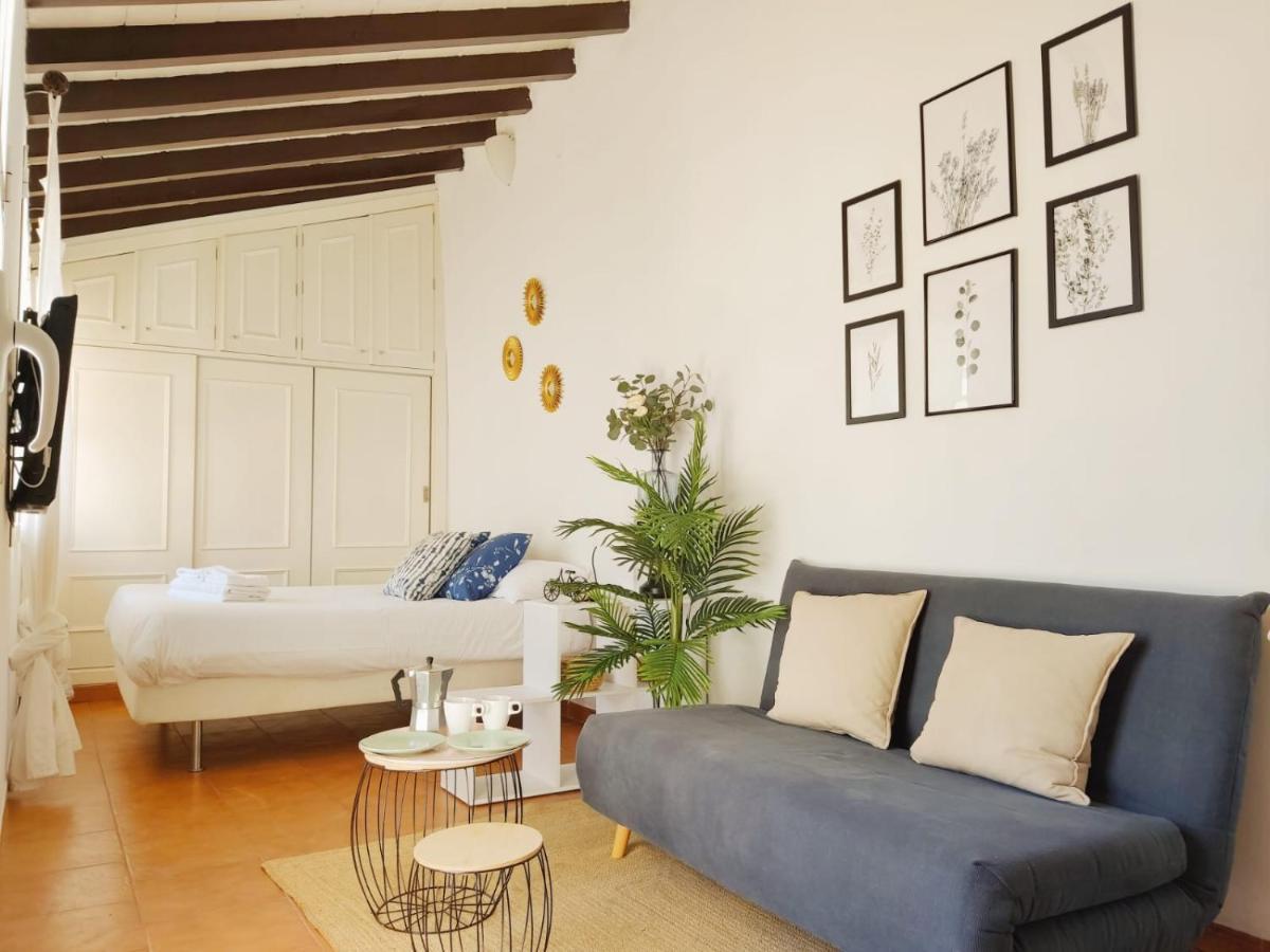 セビリアStunning Attic With Private Terrace And Parking Optionalアパートメント エクステリア 写真